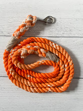 Load image into Gallery viewer, Orange Leash