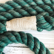 Load image into Gallery viewer, Green Ultra Soft Leash