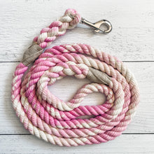 Load image into Gallery viewer, Plum Blossom Leash