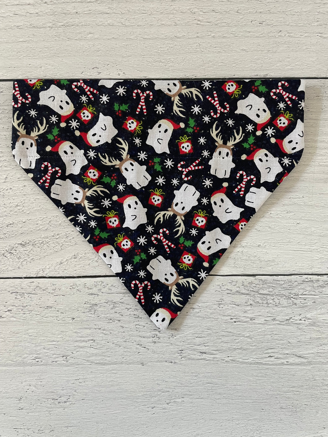 A Very Ghostly Christmas Bandana