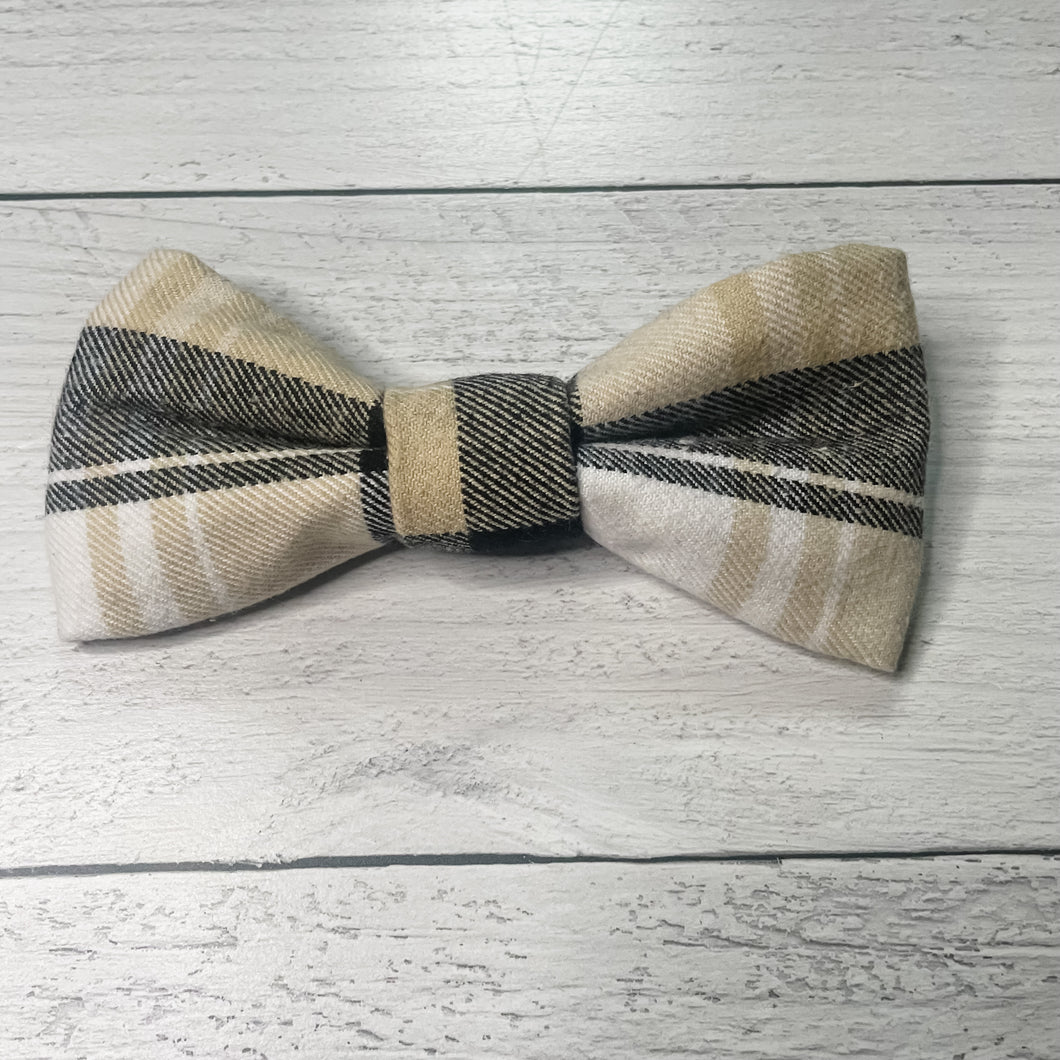 Willow Bow Tie