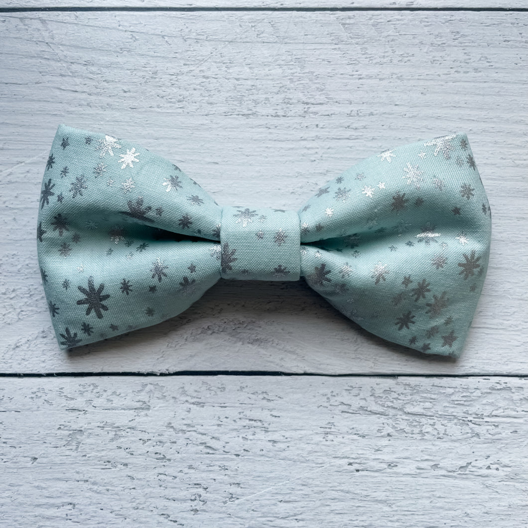 Silver Stars Bow Tie