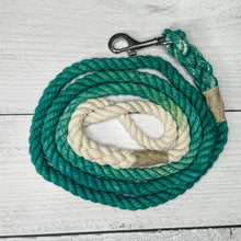 Load image into Gallery viewer, Peacock Green Leash

