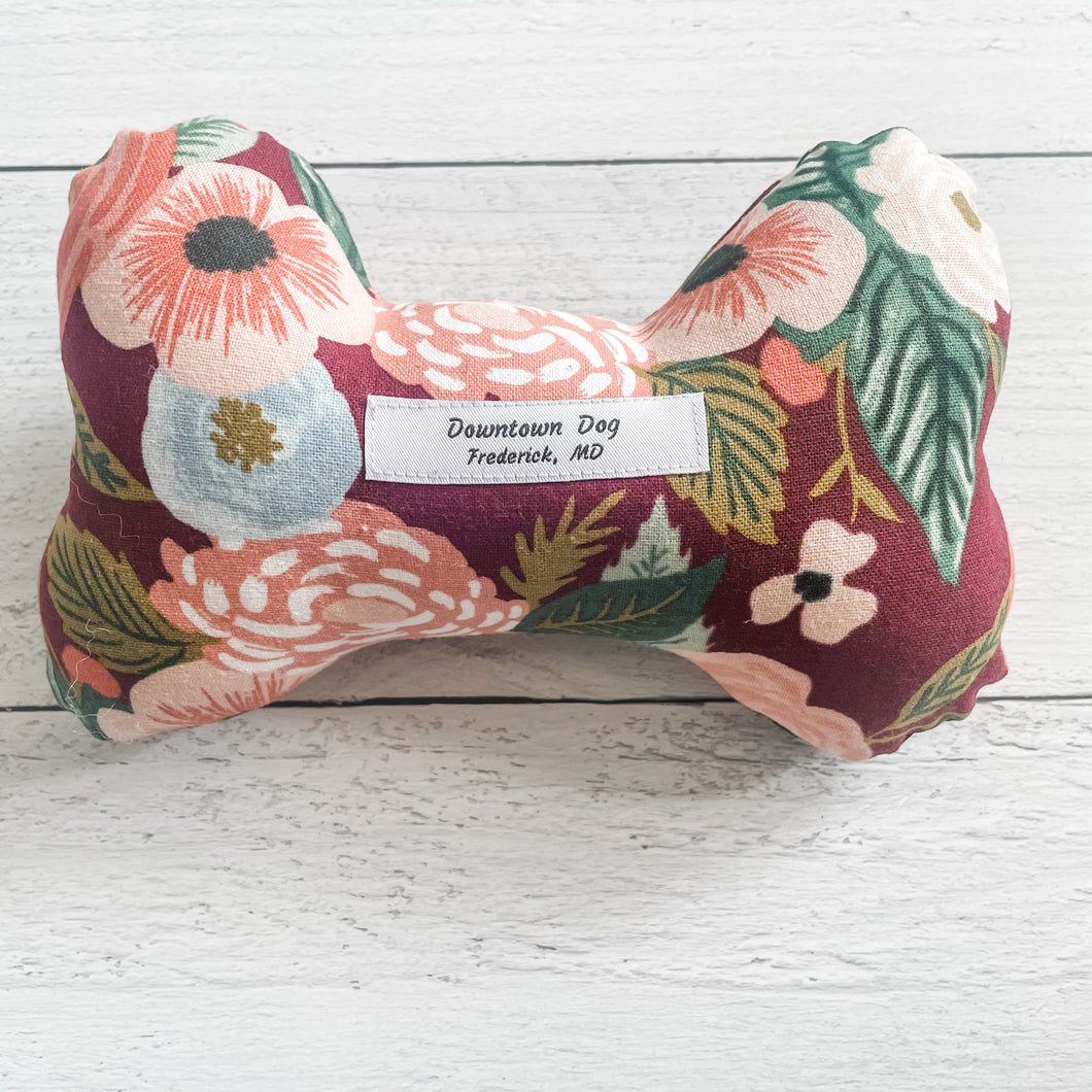 Juliet Rosa Dog Bone
